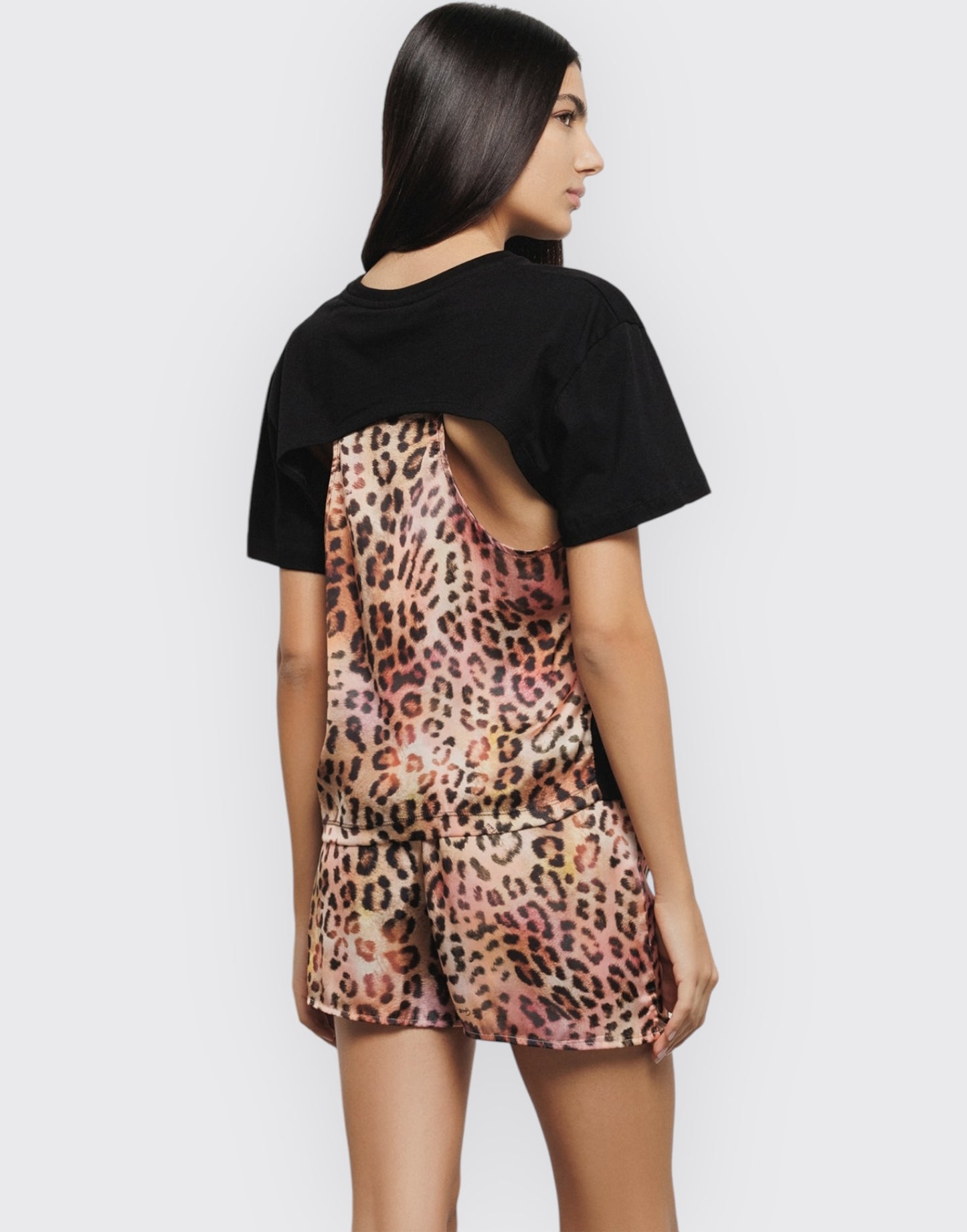 T-shirt con apertura