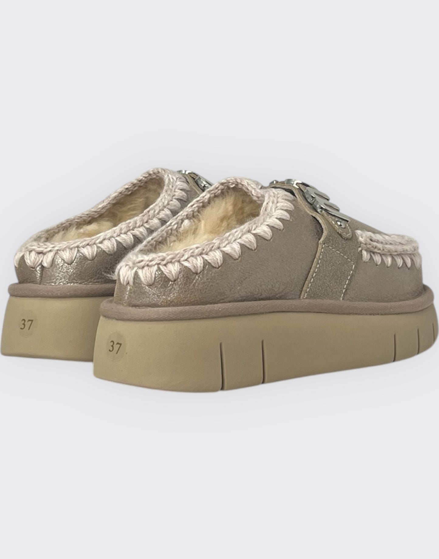 Bounce clog special