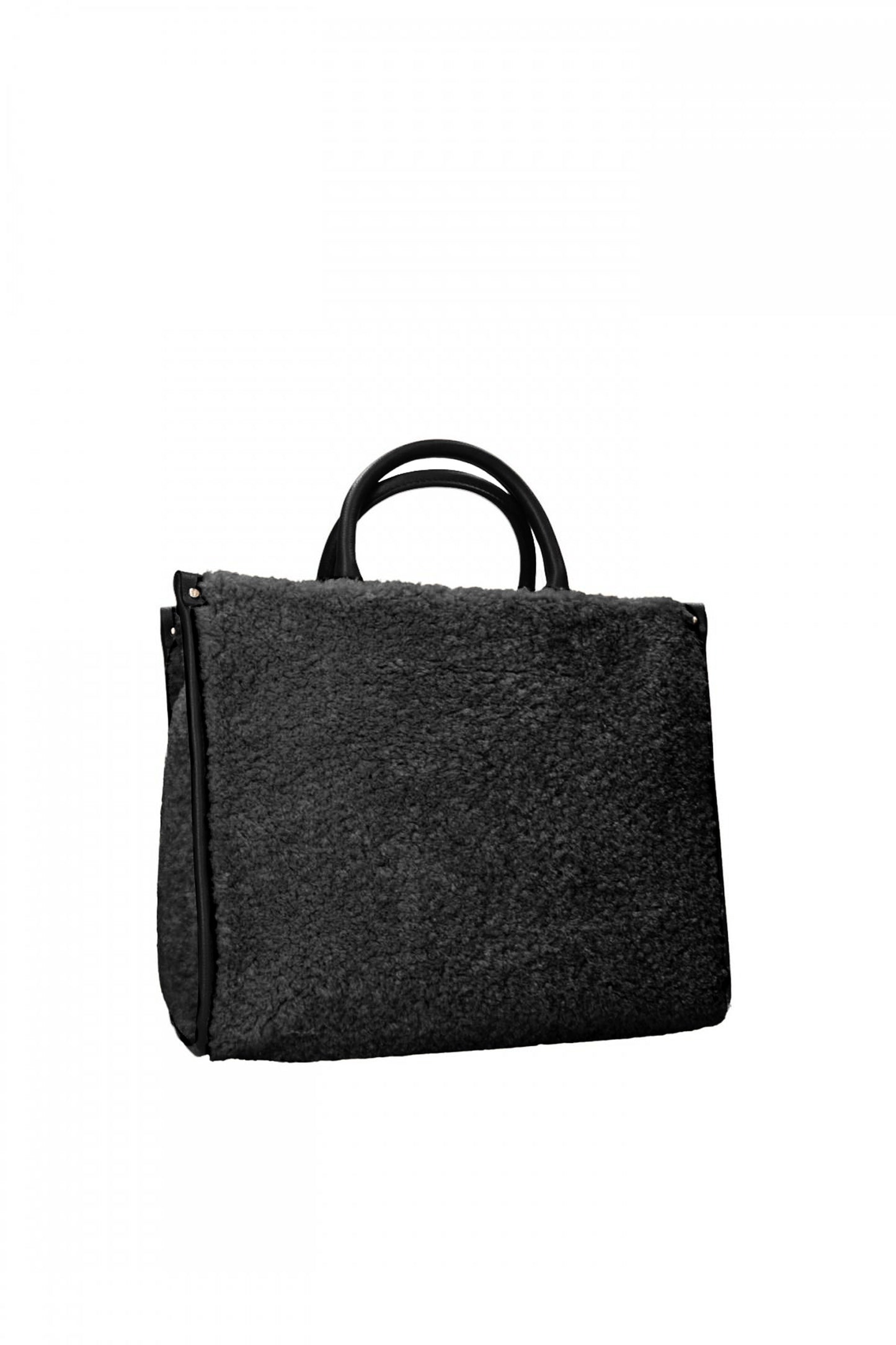 M tote