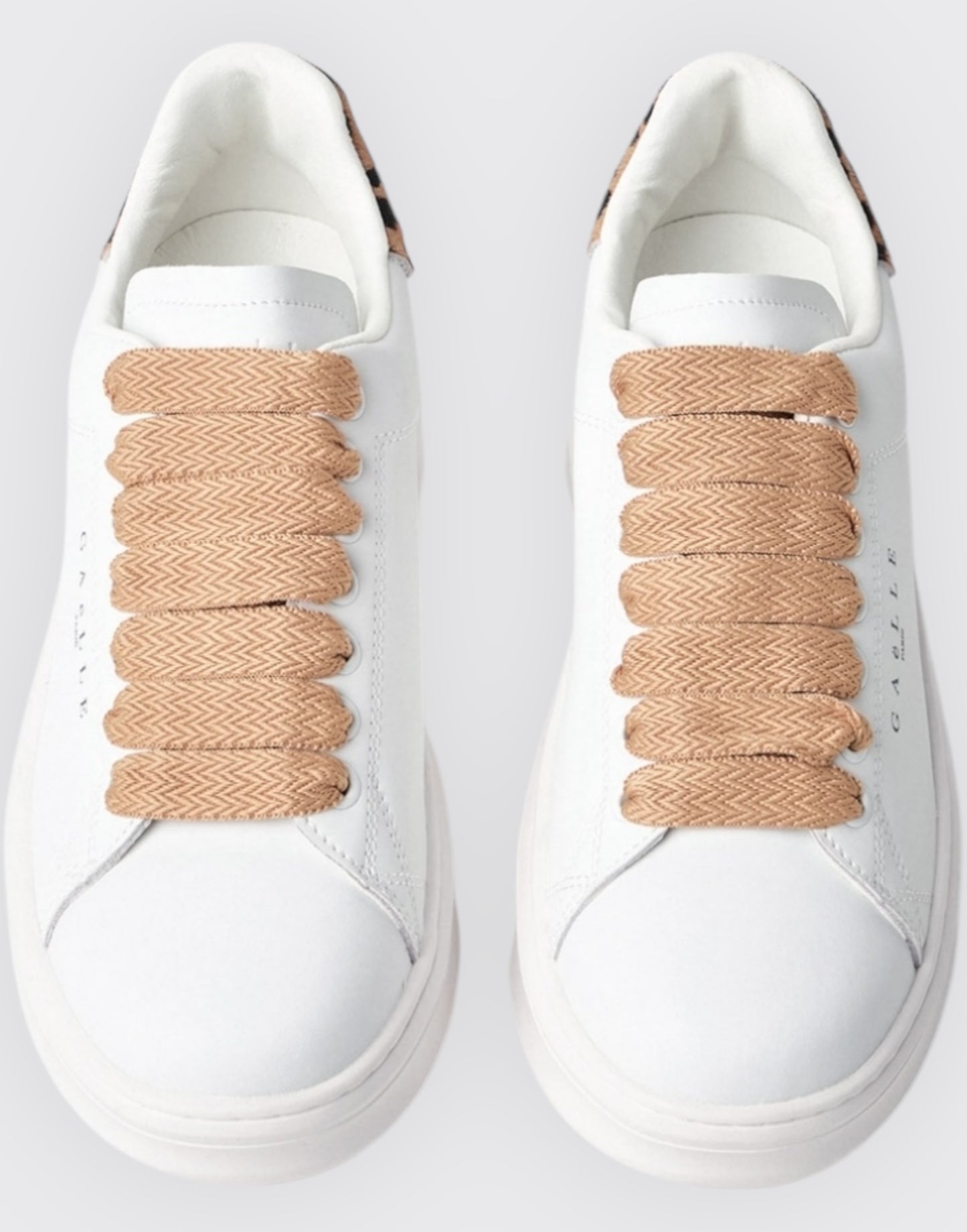 Sneakers con inserto animalier