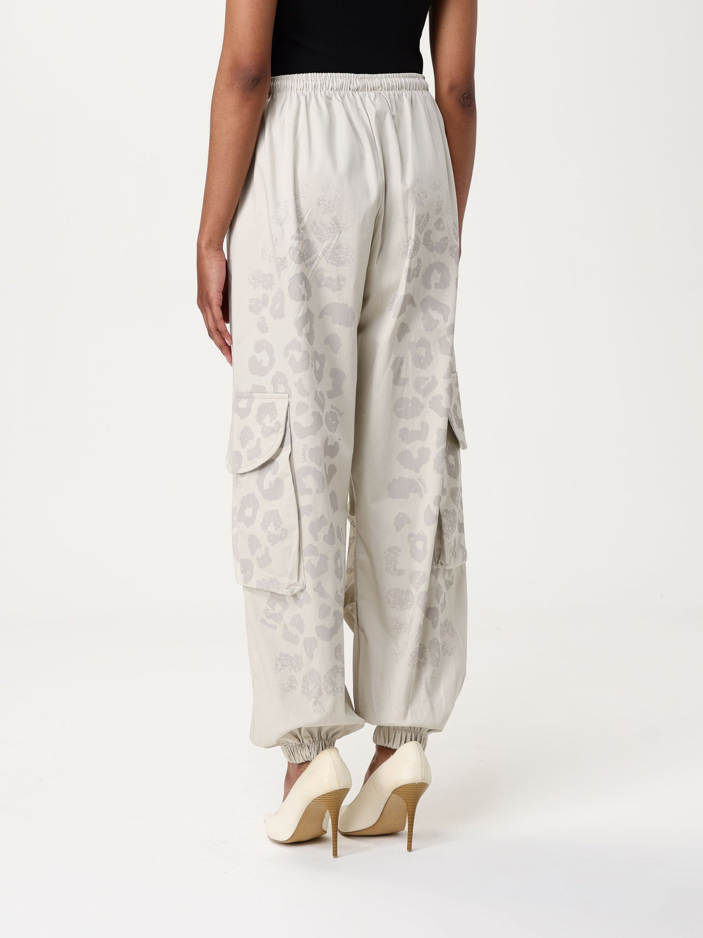 Pantalone in raso