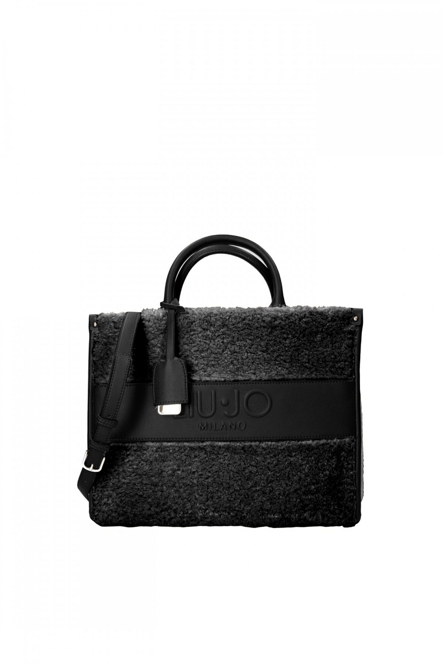 M tote