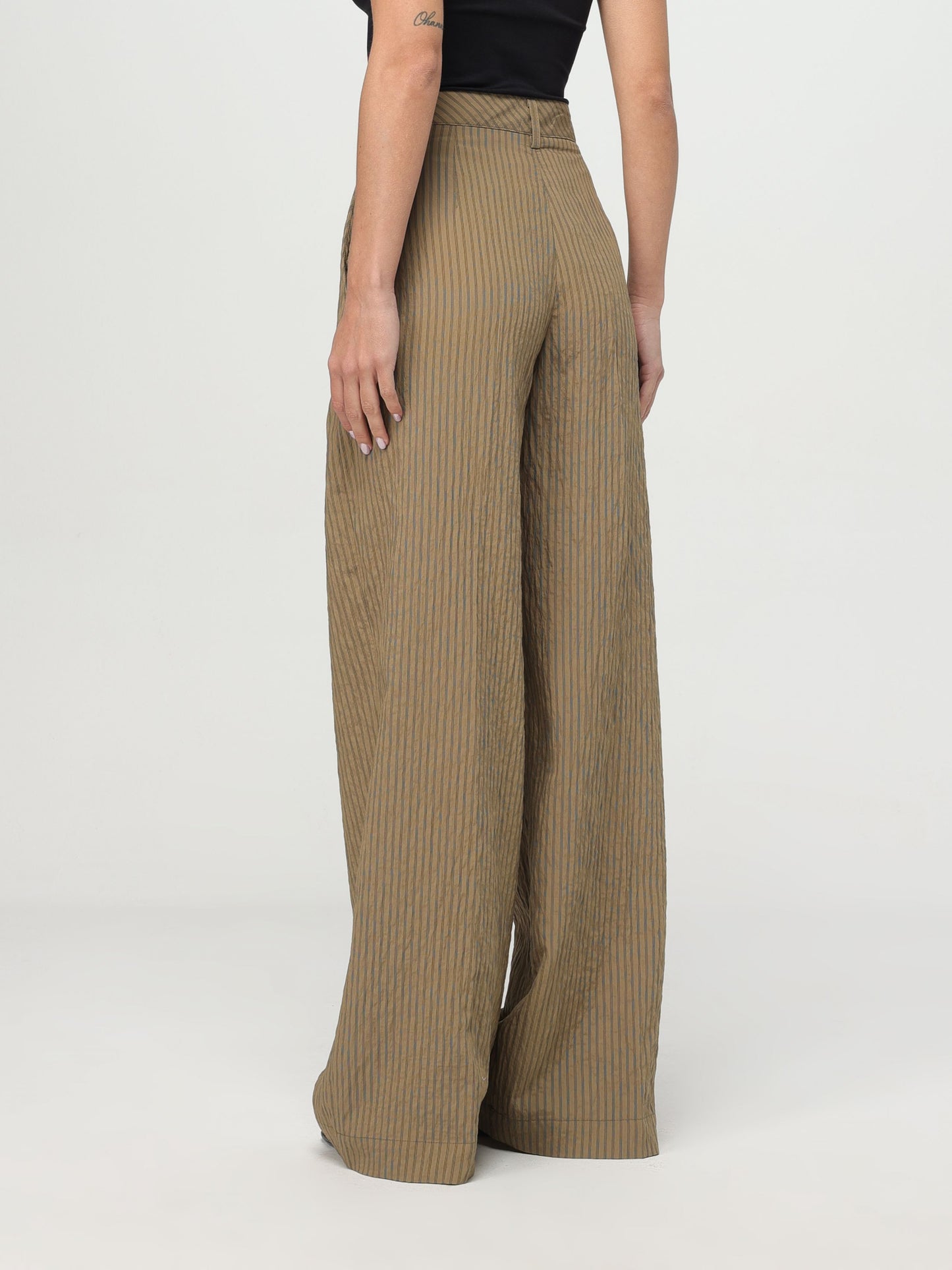 Pant. flare h.w.