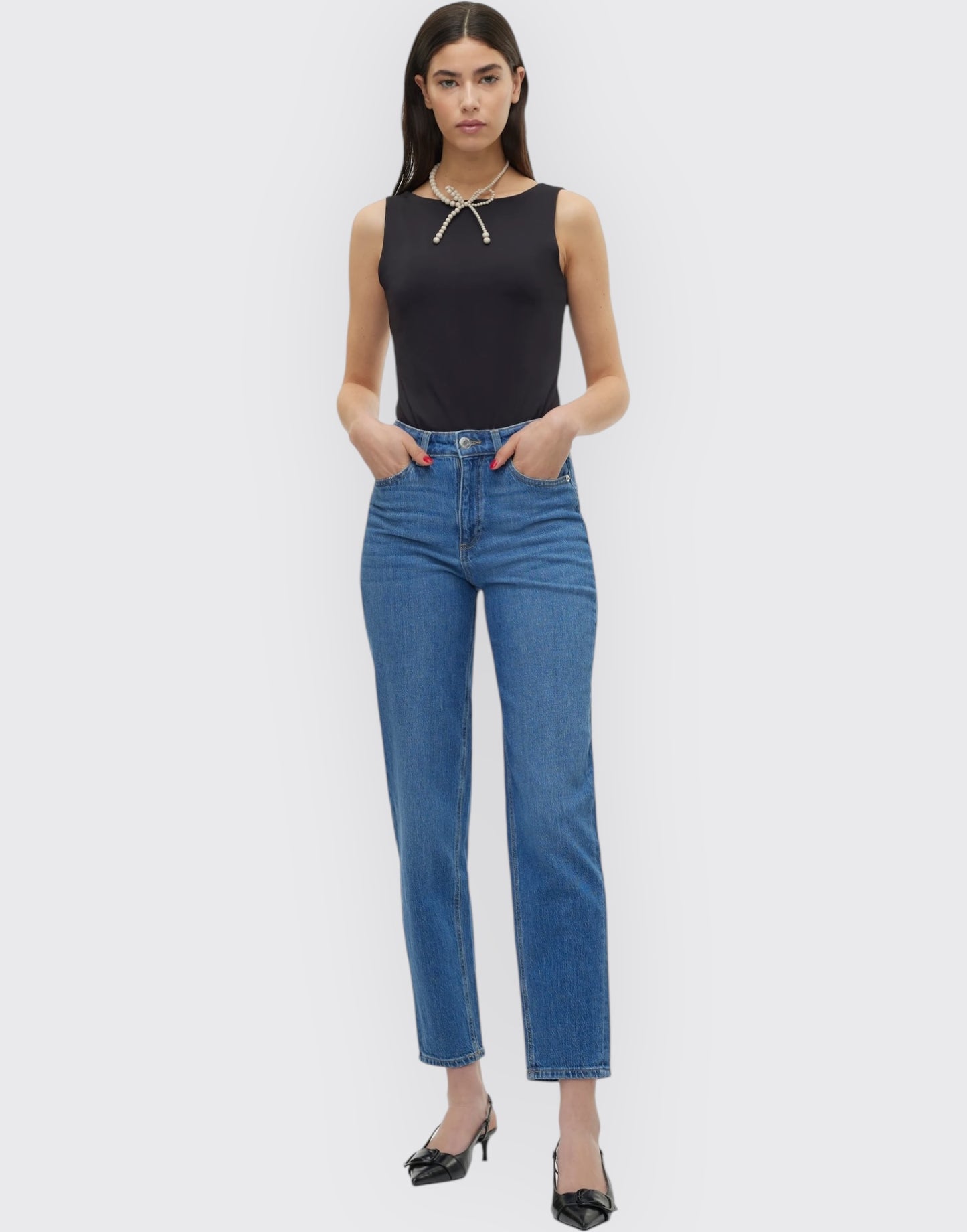Tessa mom jeans