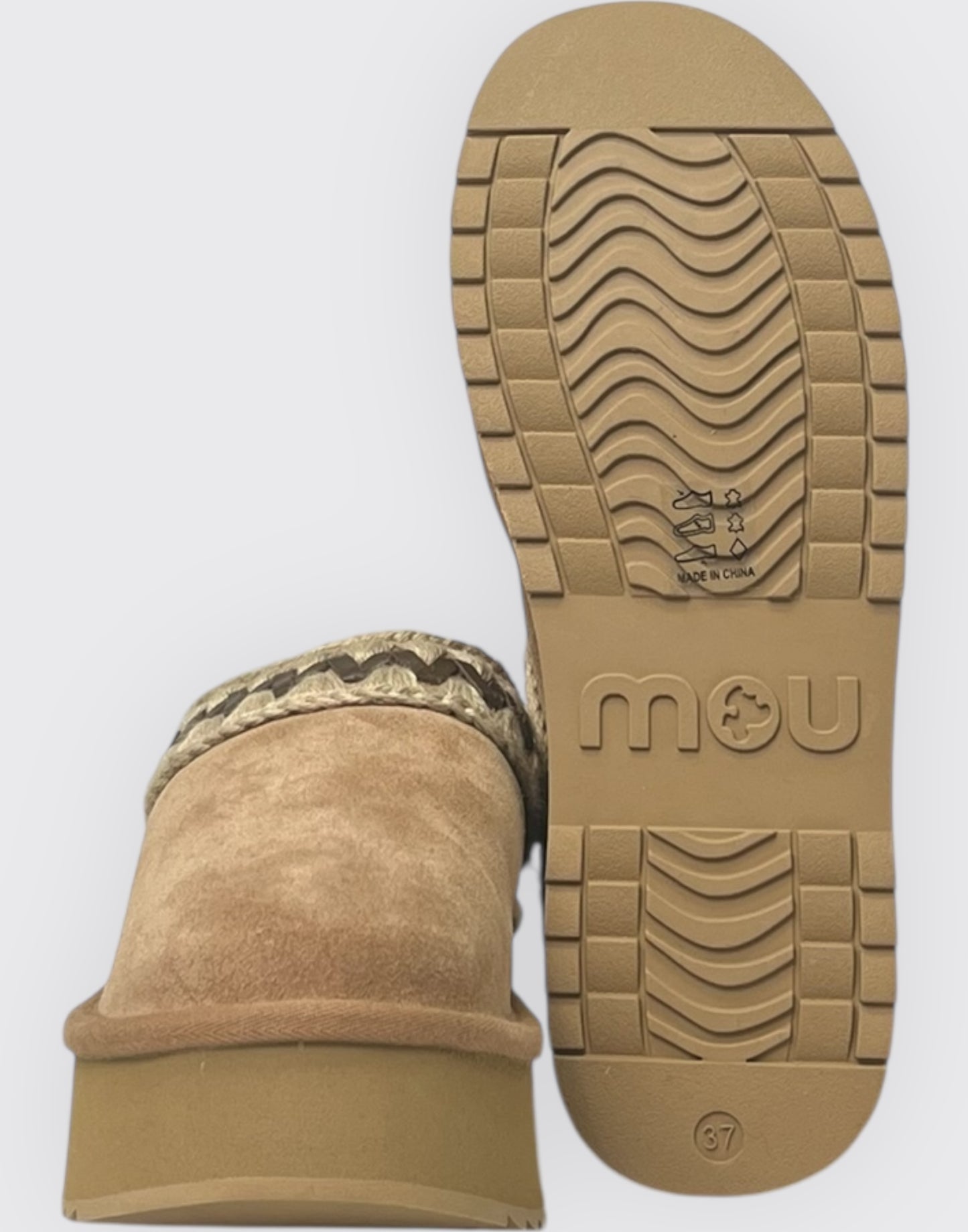 Platform clog suede