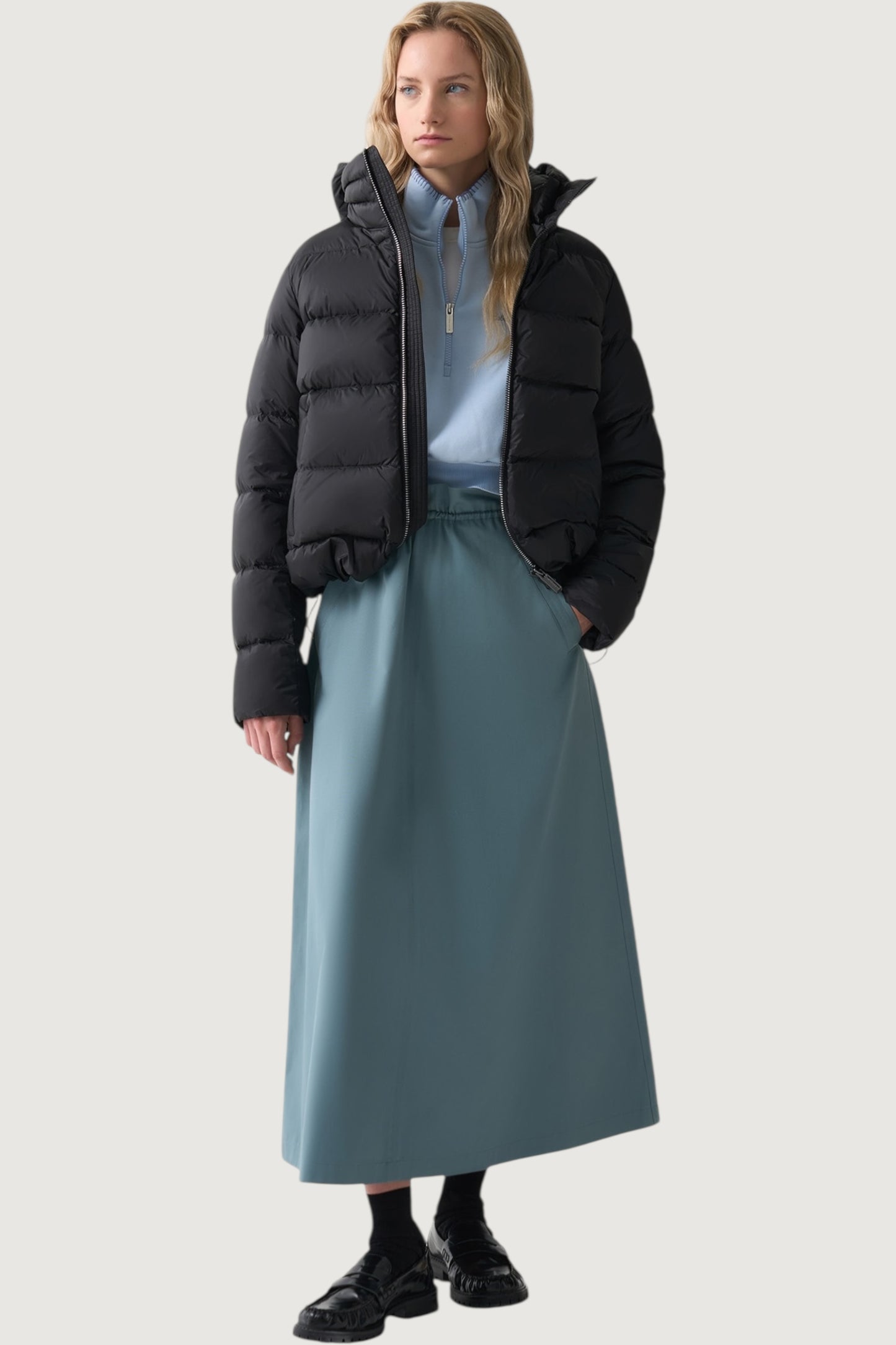 Piumino con cappuccio staccabile