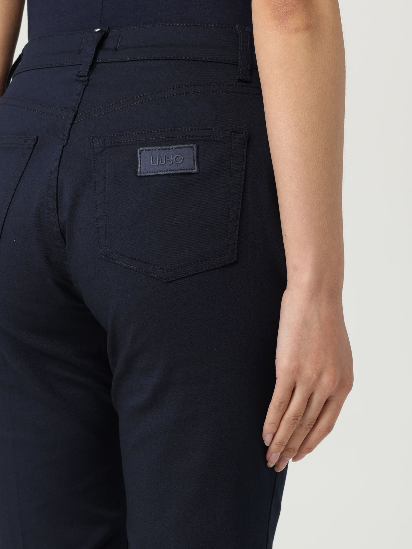 Pant. capri h.w.