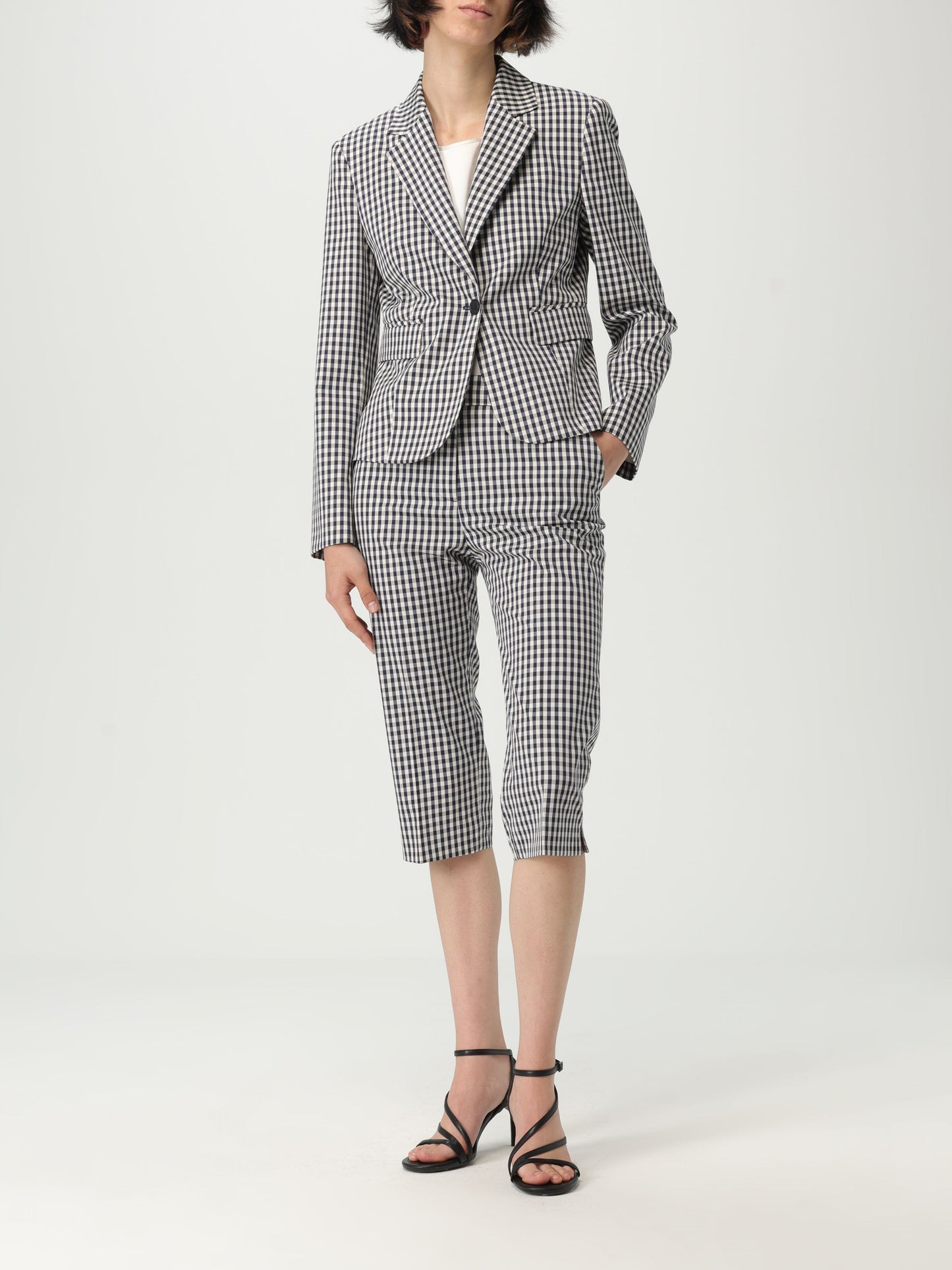 Pant. capri