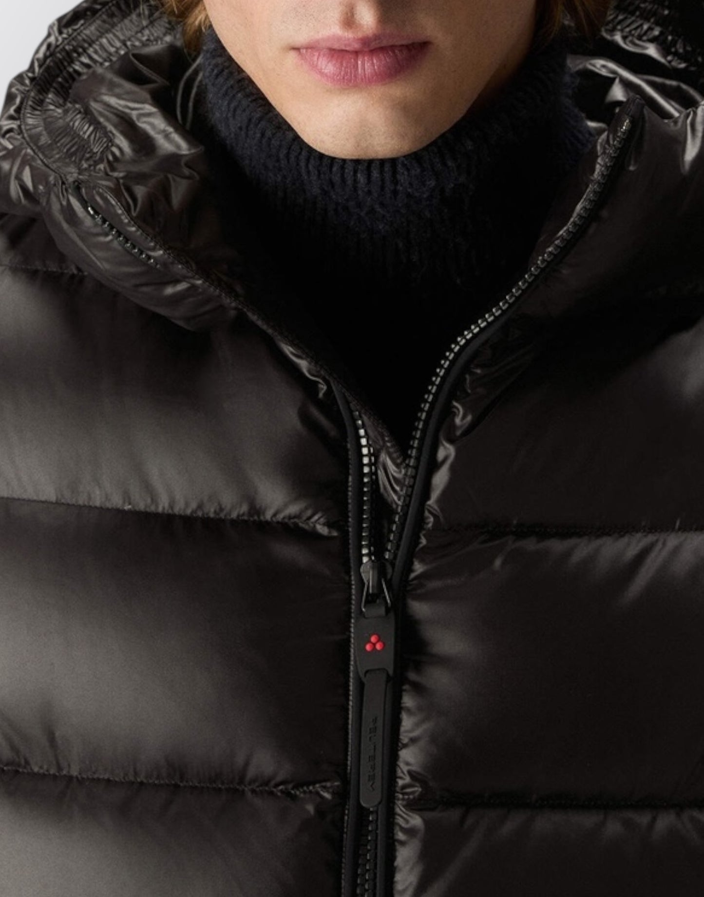 Honova lks linear 04 piumino in nylon lucido