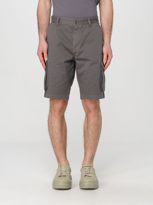 Short cargo pocket