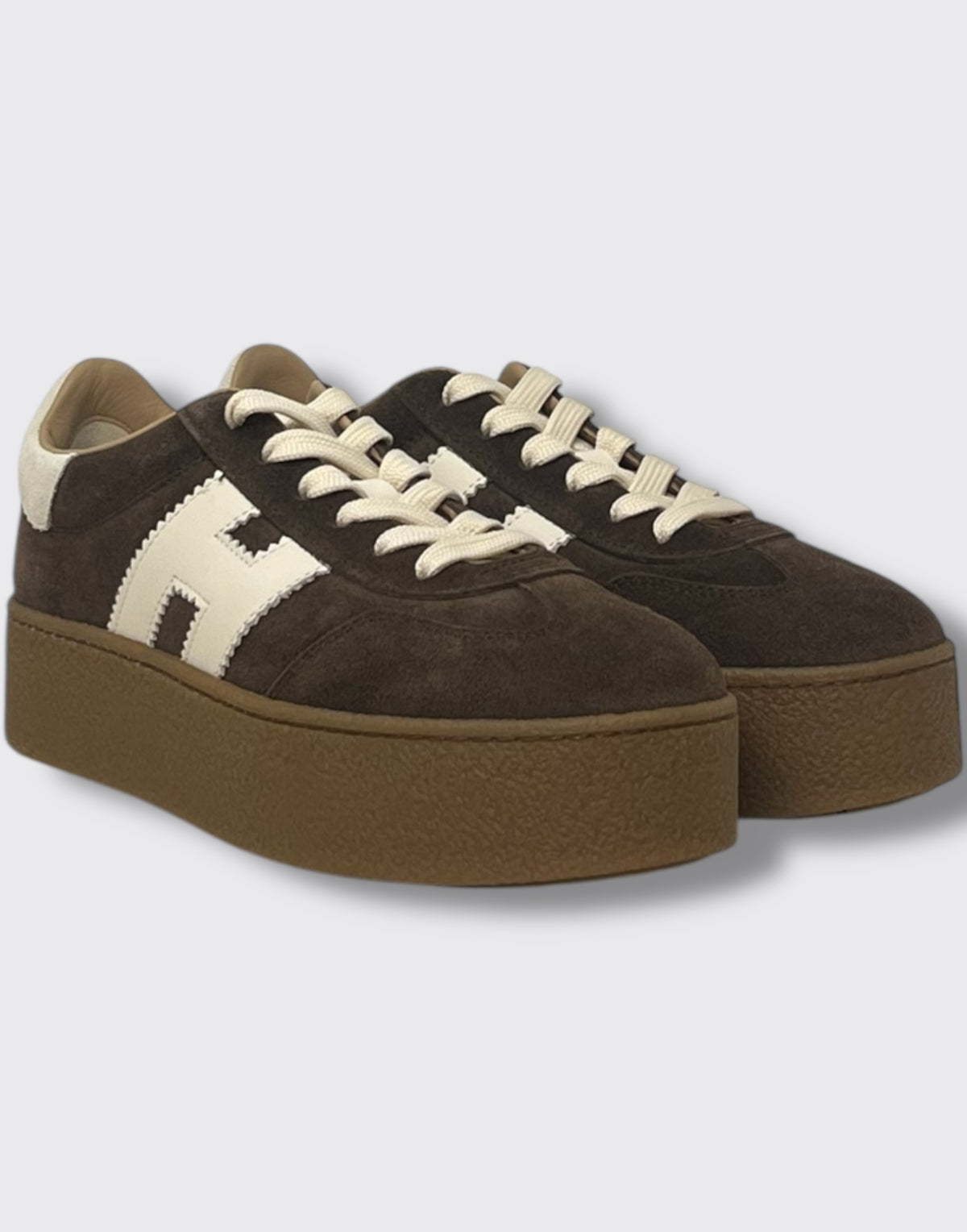 H681 allacciato h