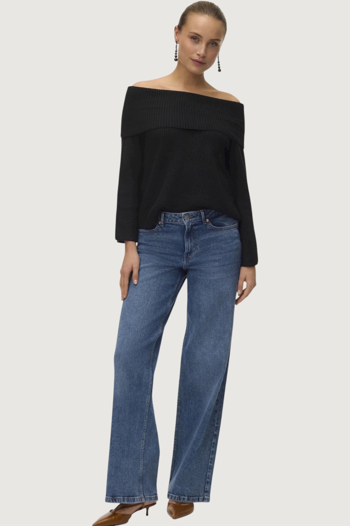 Aries offshoulder pull