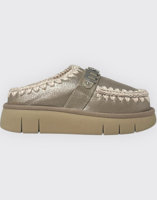 Bounce clog special