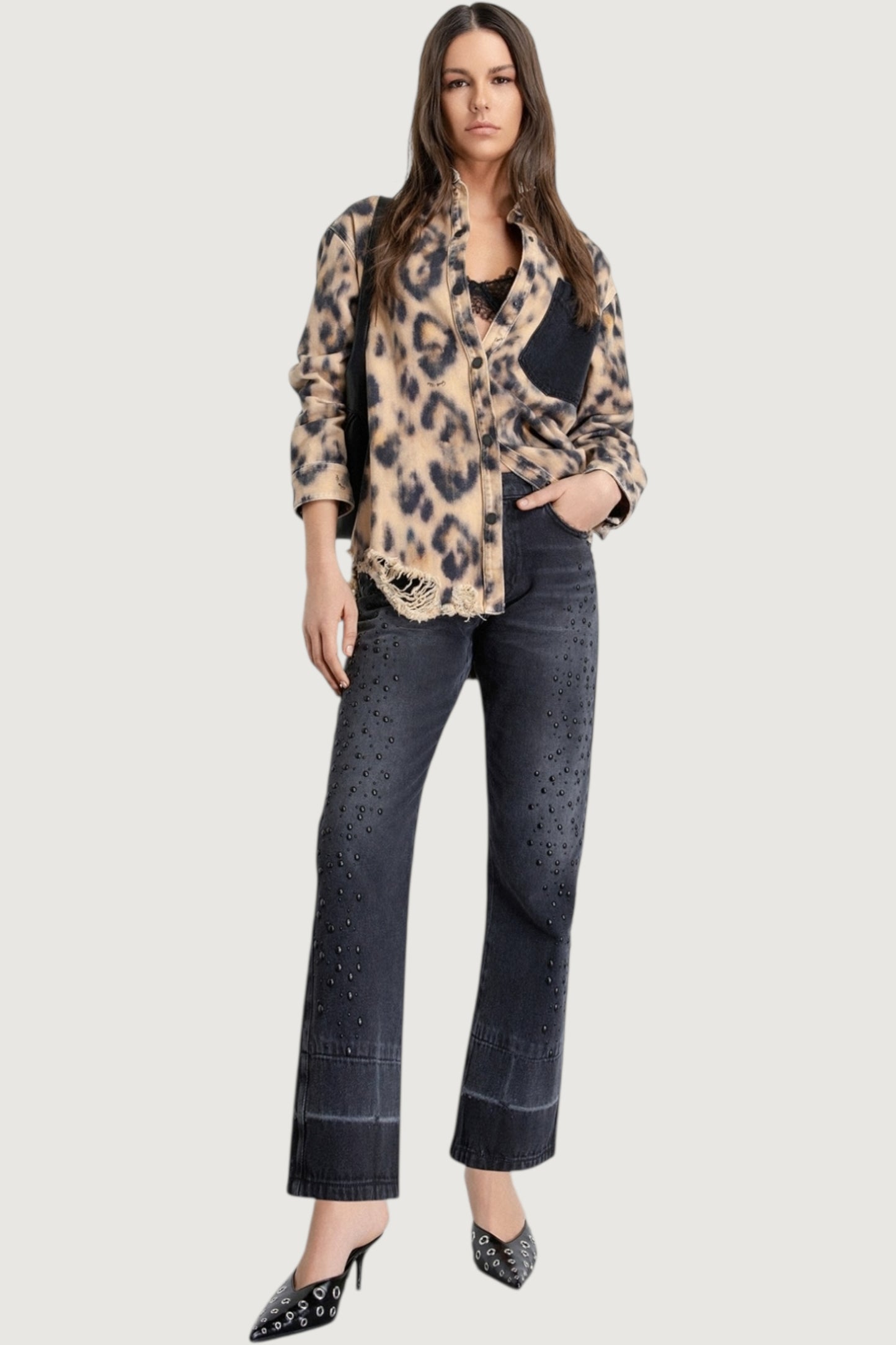 Pantalone boy slim con applicazioni