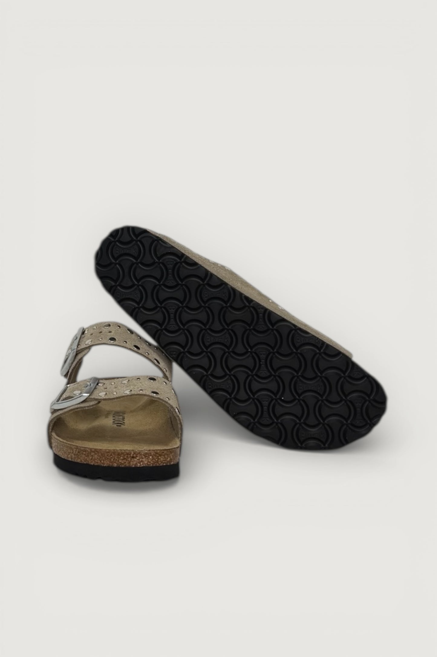 BIRKENSTOCK-1029390 TAUPE-ARIZONA RIVET 