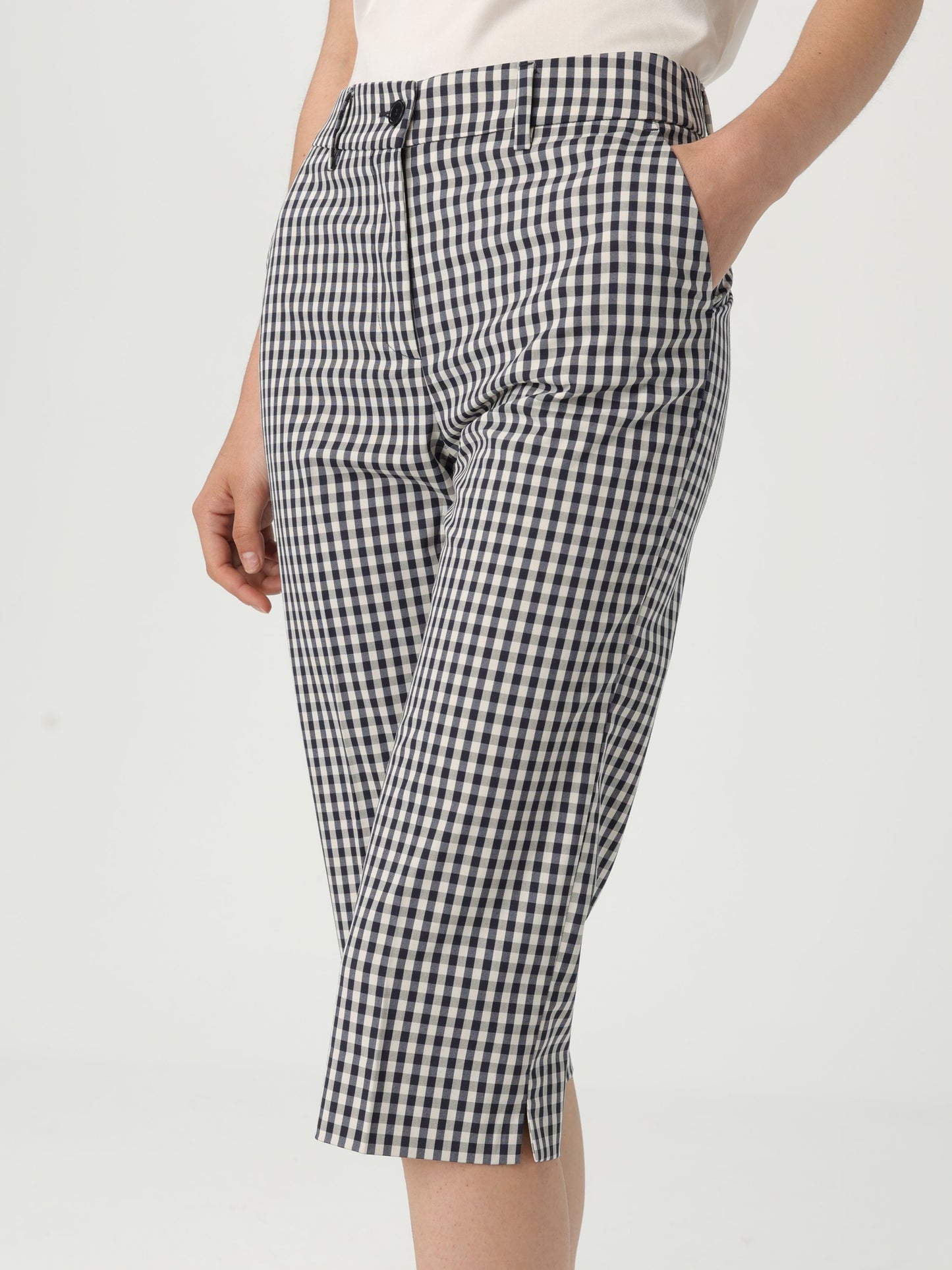 Pant. capri