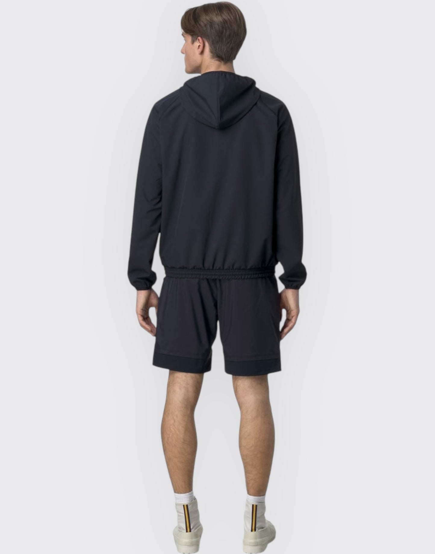 Pantaloni corti sportivi da uomo blu con design fu