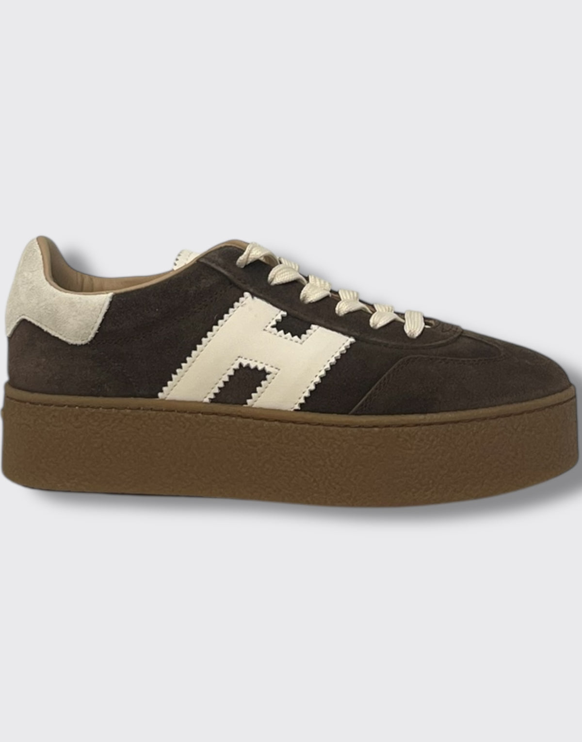 H681 allacciato h