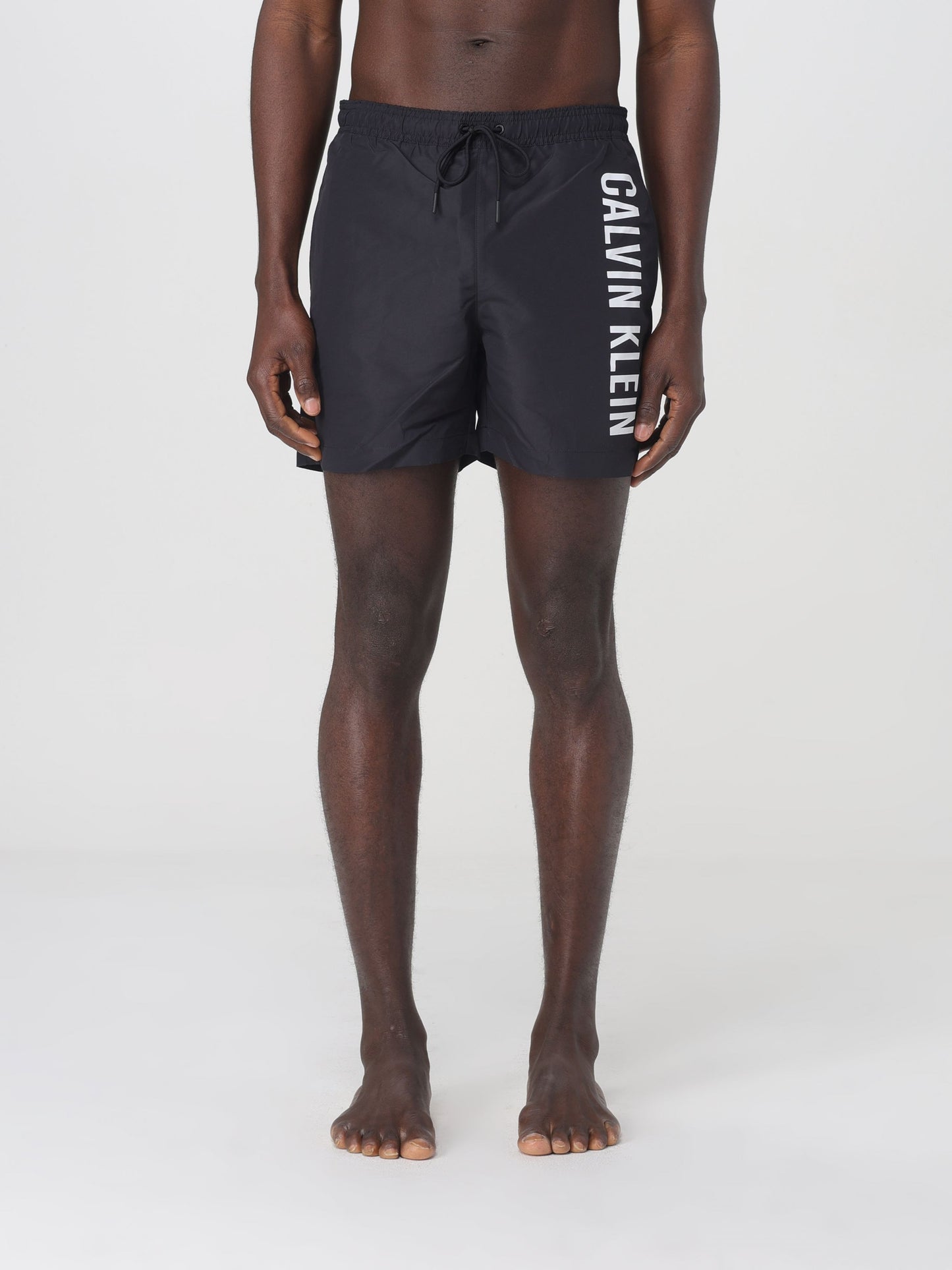 Medium drawstring