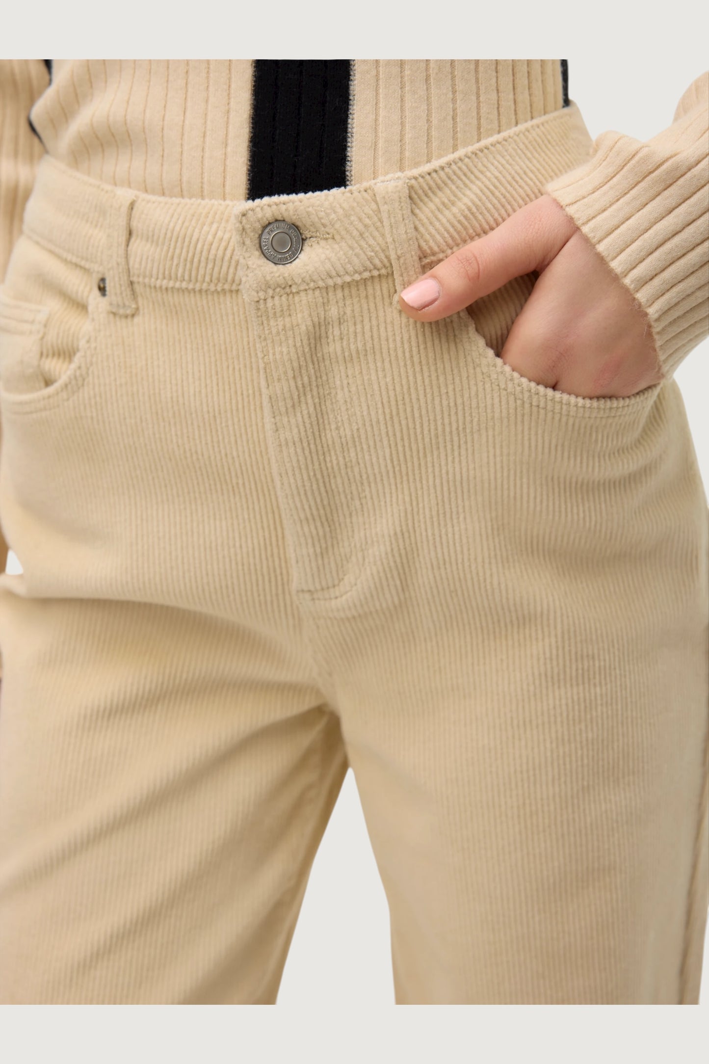 Tessa wide corduroy jeans