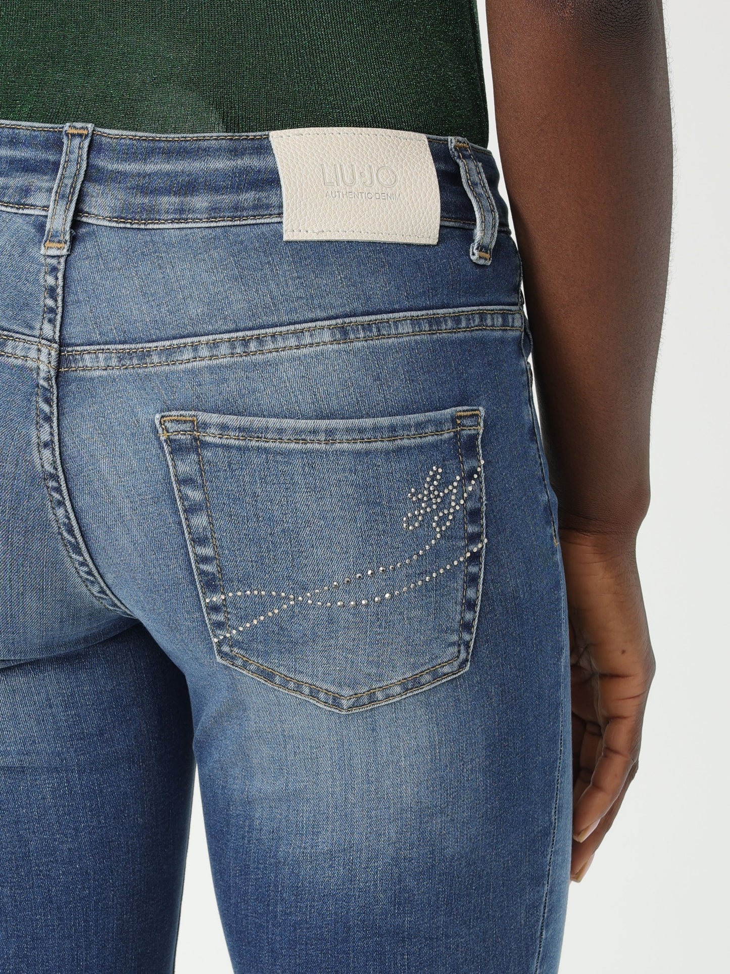 Ecs authentic monroe r.w.