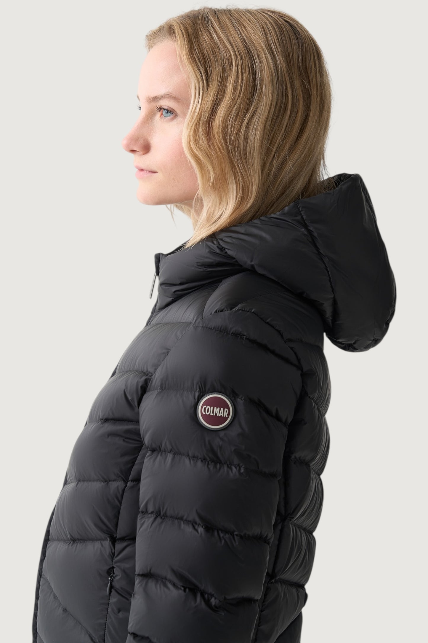 Piumino con cappuccio