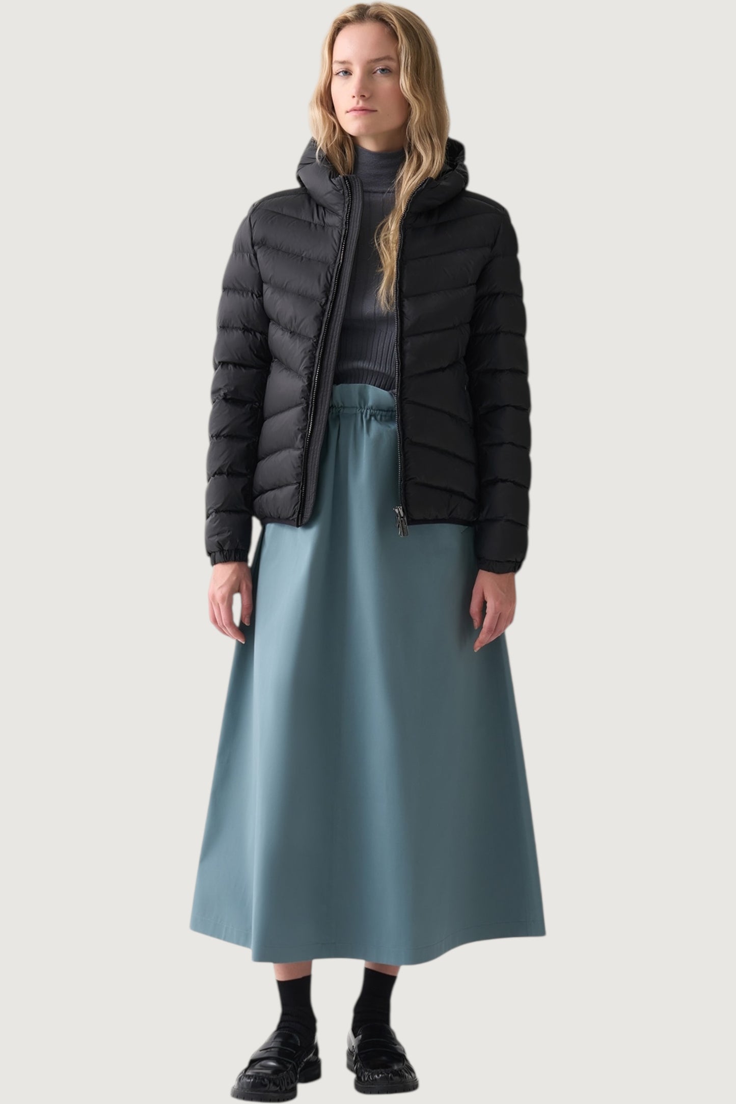 Piumino con cappuccio