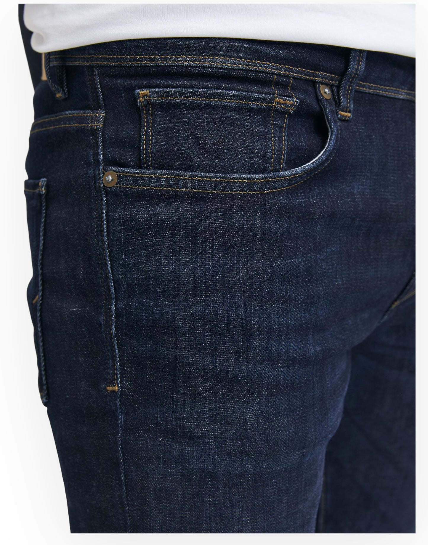 Leon slim-fit jeans